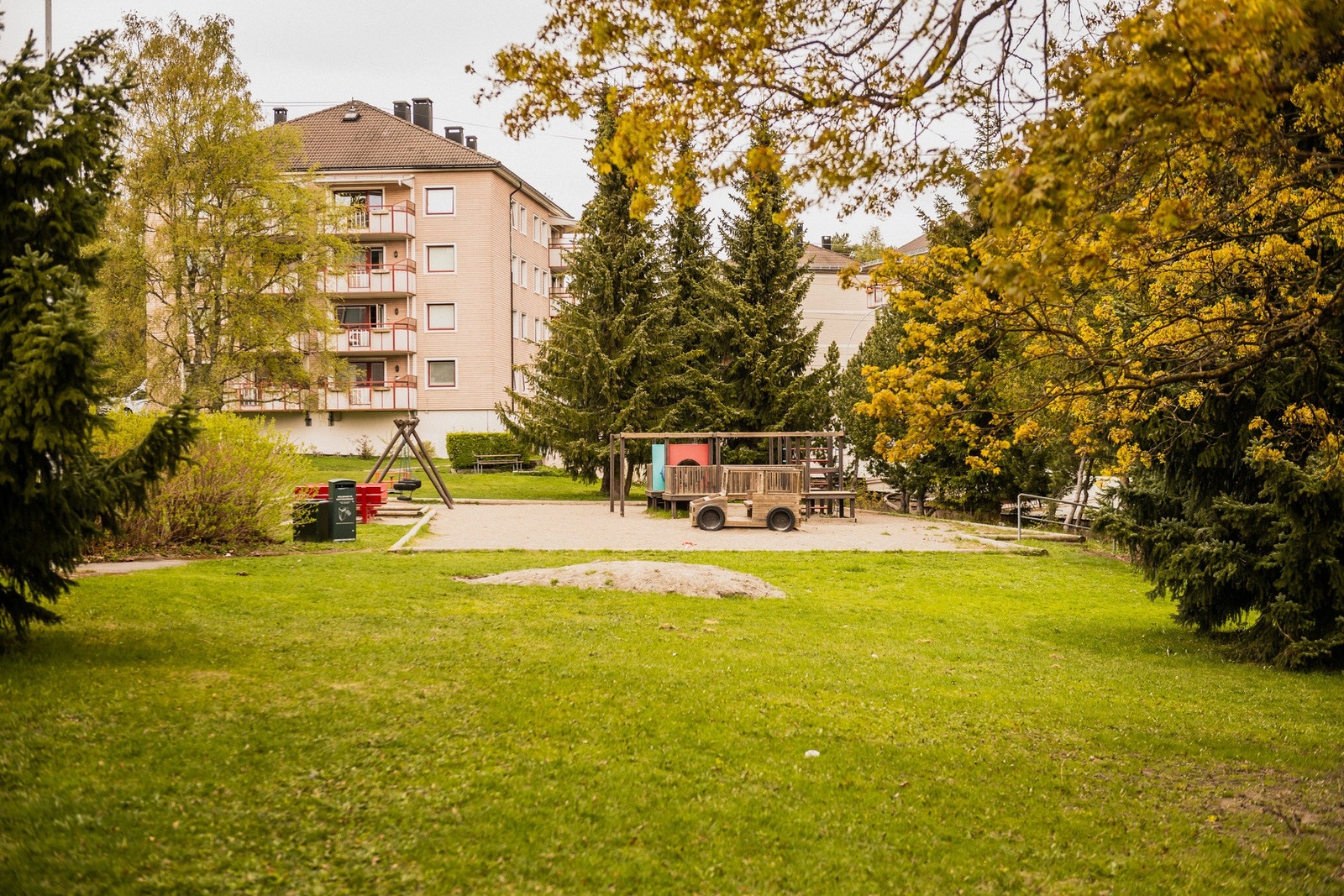 Flotte rekreasjonsområder rett utenfor døren. Galleribilde