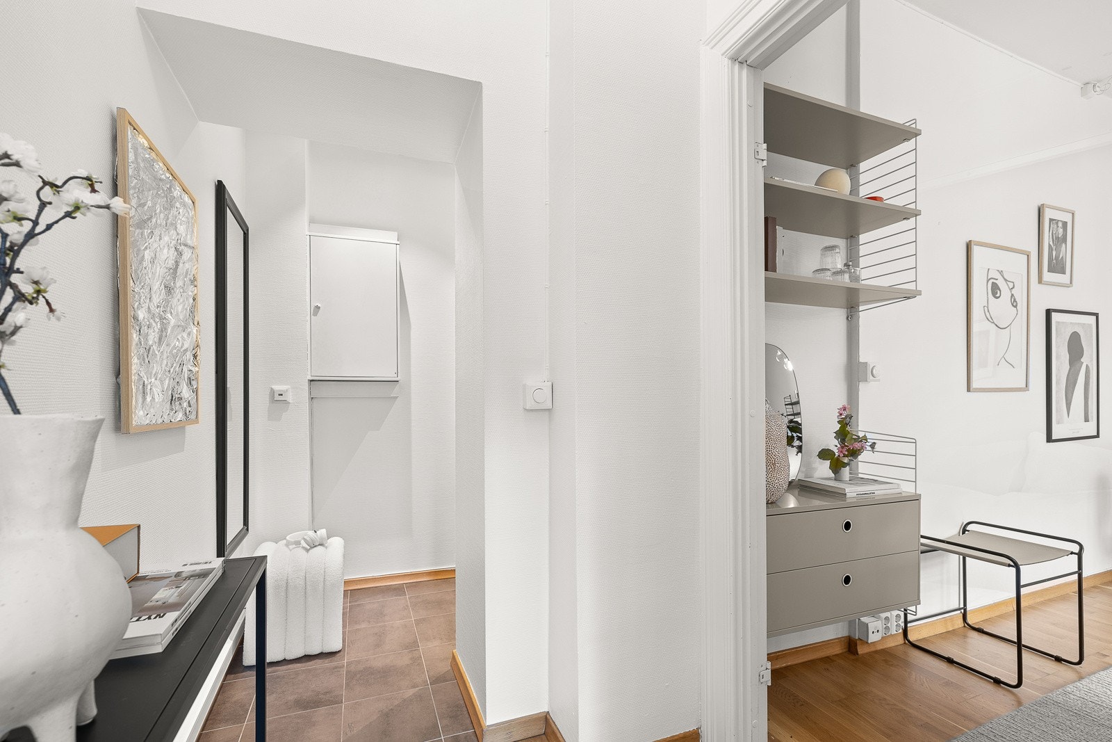 Ditt første møte med leiligheten er entréen Galleribilde