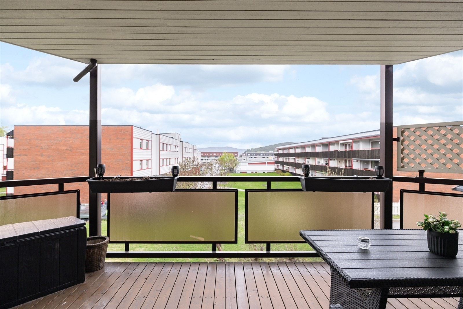 Balkongen er overbygd er på 16 m². Galleribilde