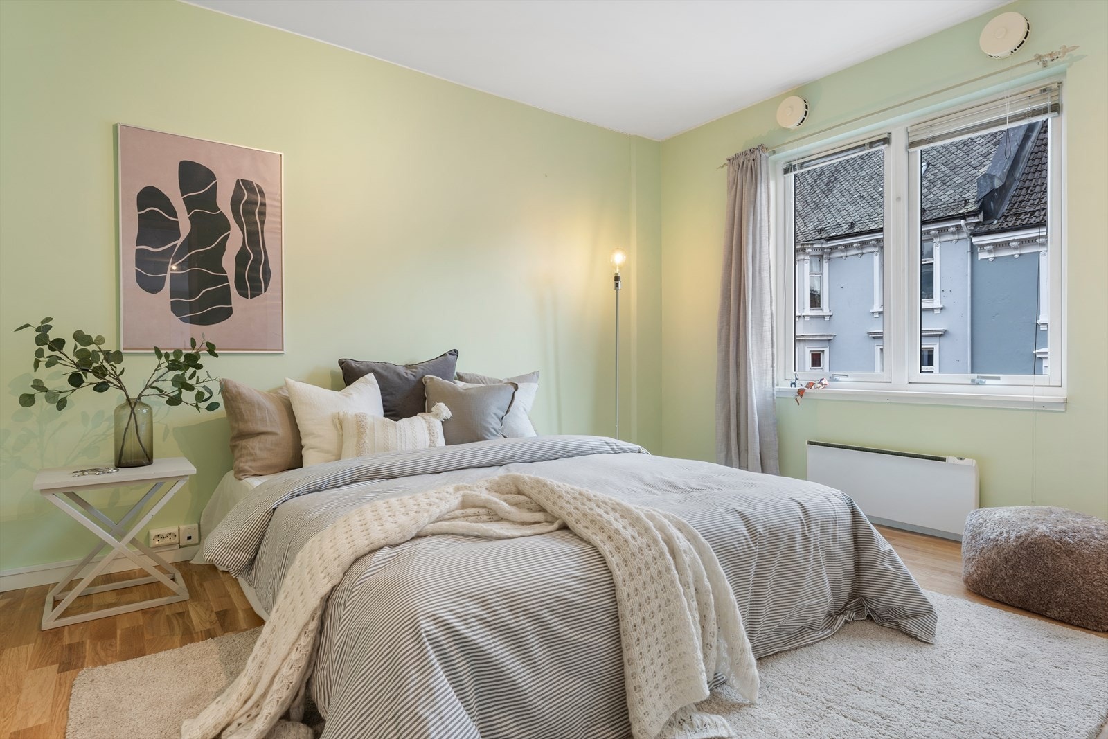 Soverommet er på cirka 13m². Galleribilde