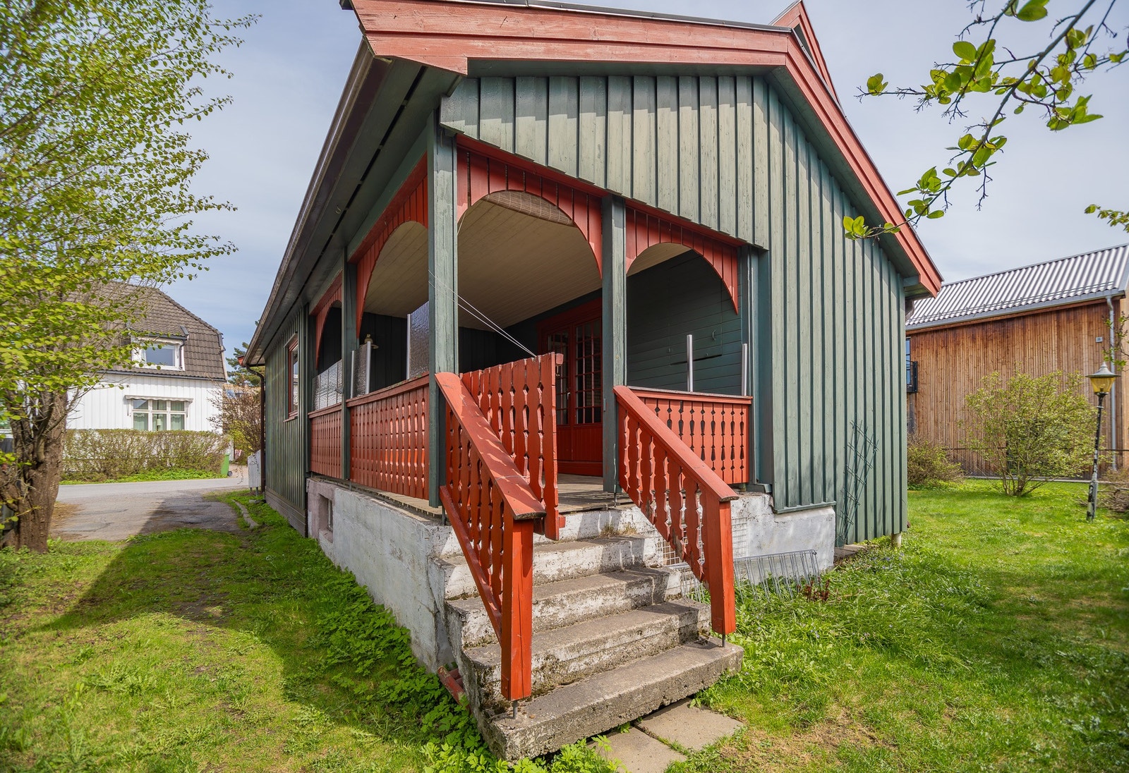 Stor terrasse med tilgang fra stue Galleribilde