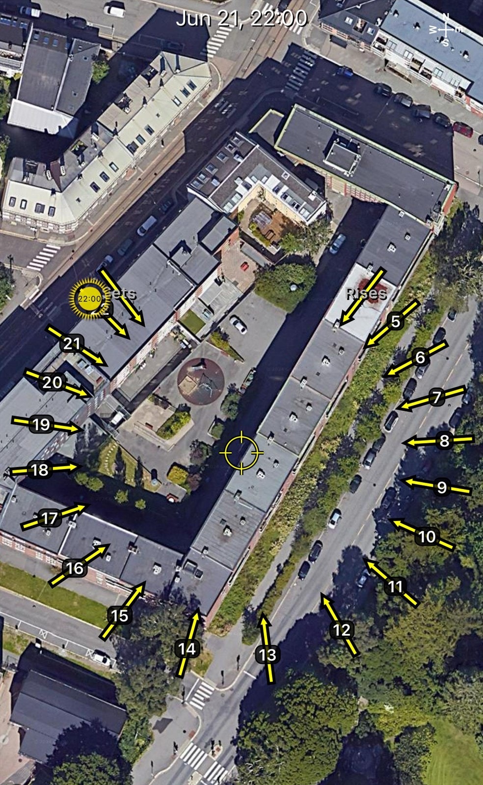 Illustrasjon av solforholdene midtsommers. Sol på balkongen utenfor soverommet fra ca. kl. 14:30-22:00. Galleribilde