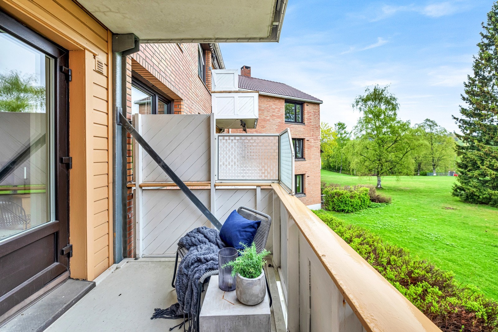 Leiligheten har en nydelig, sydvendt balkong. Galleribilde