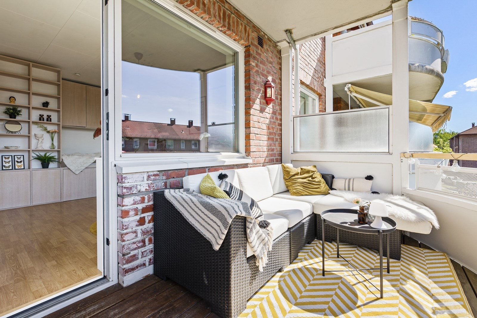 Leiligheten har en fantastisk vestvendt balkong på hele 7m² med gode solforhold. Galleribilde