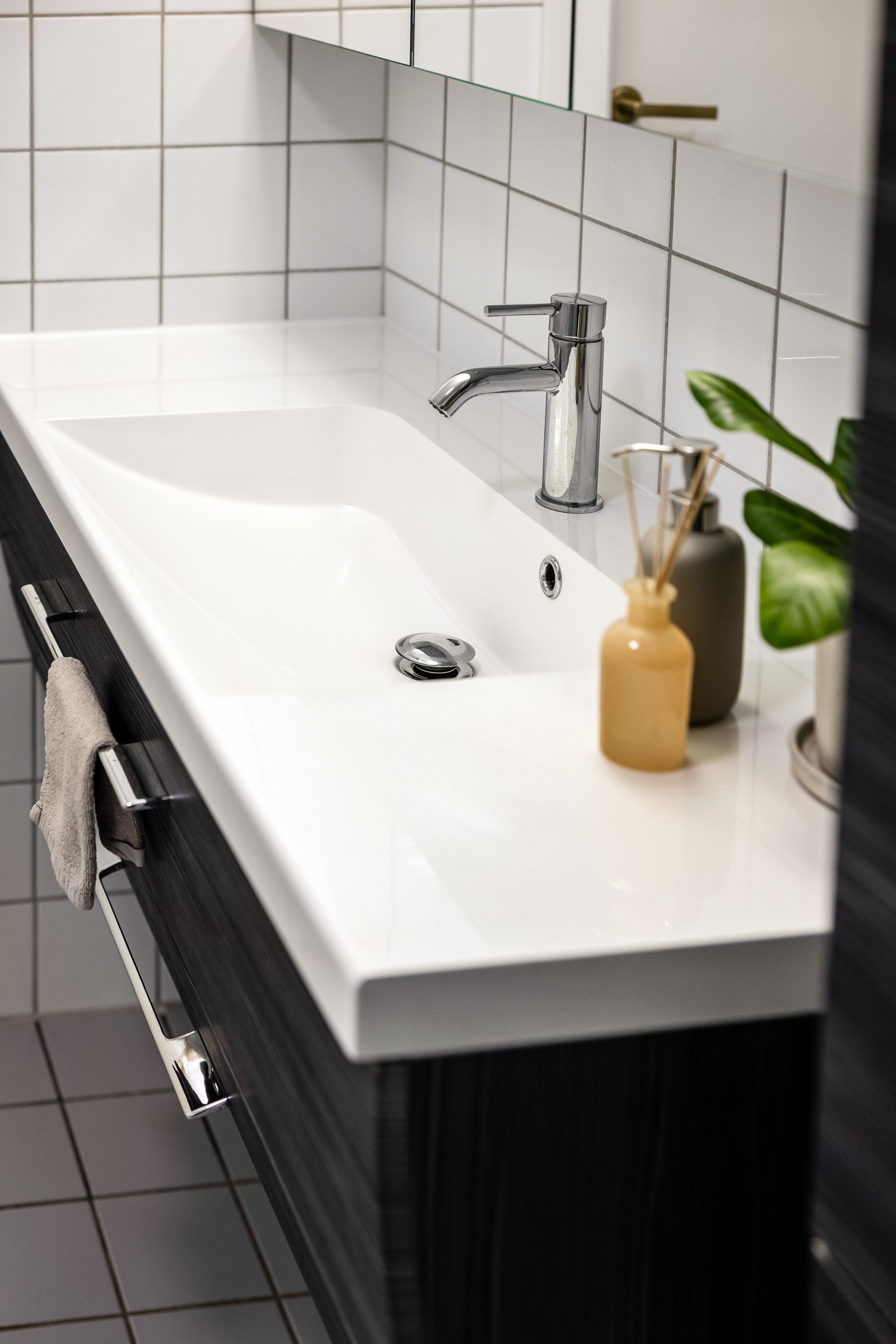 Det er plass og opplegg for vaskemaskin og tørketrommel over om ønskelig. Galleribilde