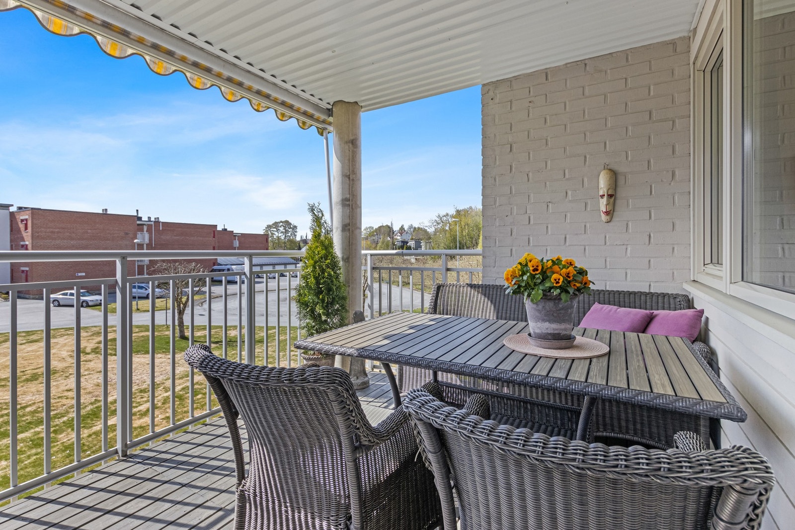 Veranda. Galleribilde