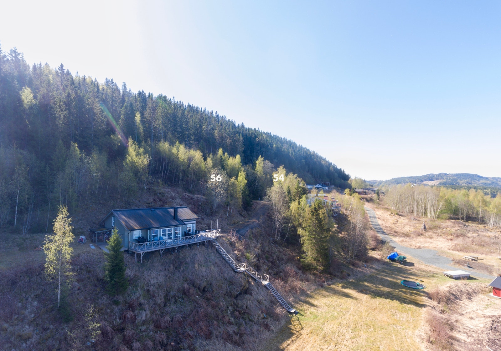 Tomtekjøper står fritt til selv å velge hytteleverandør og/el. byggmester Galleribilde