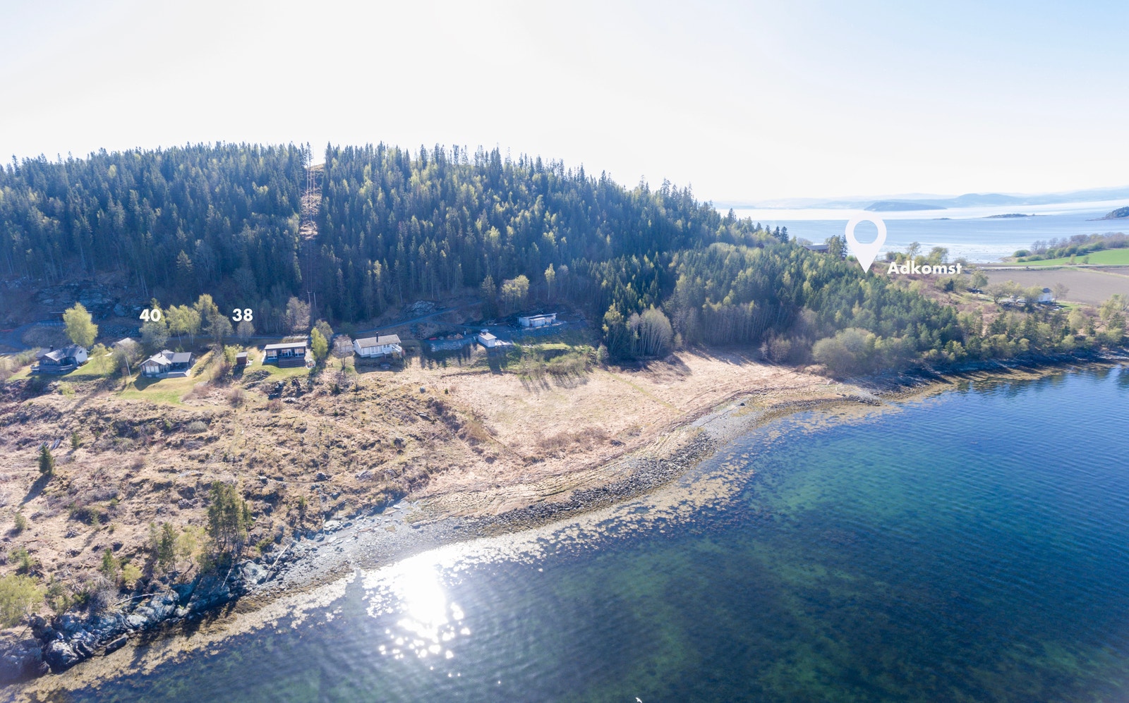 Nordhalla hyttefelt ligger 3 minutter med bil fra Hokstad ferjekai Galleribilde