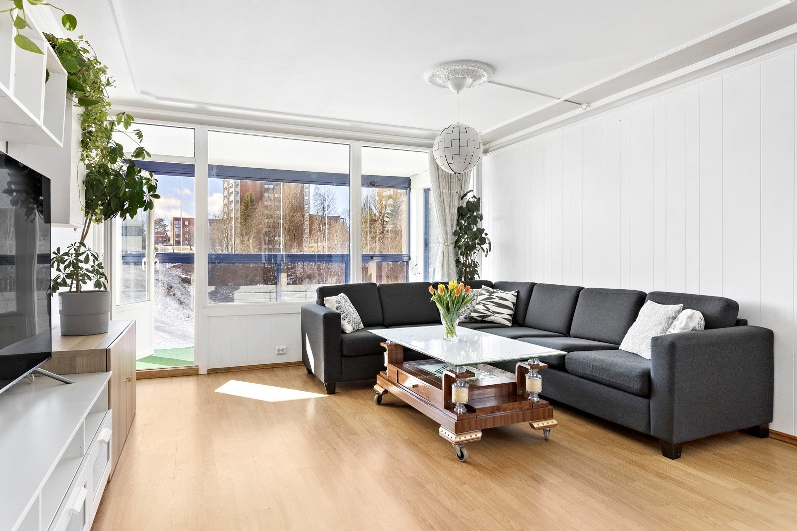 Henrik Wang ved din lokale eiendomsmegler EIE Stovner har gleden av å presentere Maria Dehlis vei 51C! Galleribilde