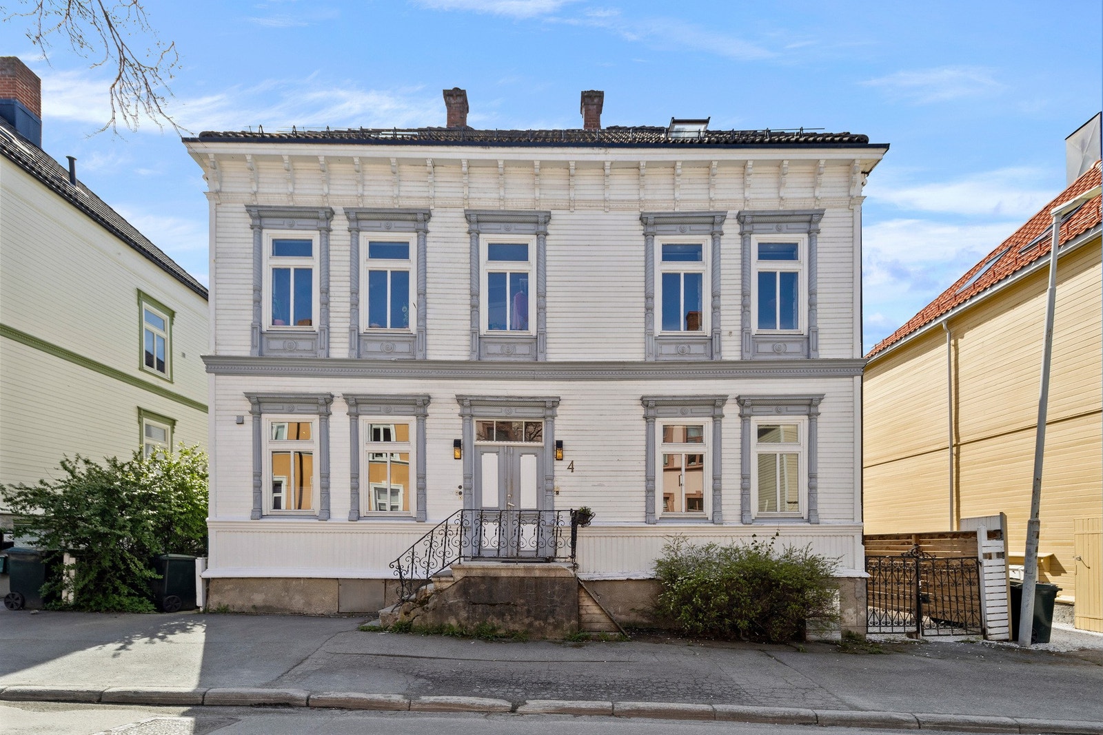 Gyldenløves gate 4 ligger svært sentralt til på Møllenberg med rusleavstand bort til Solsiden, Sentrum og Bakklandet. Galleribilde