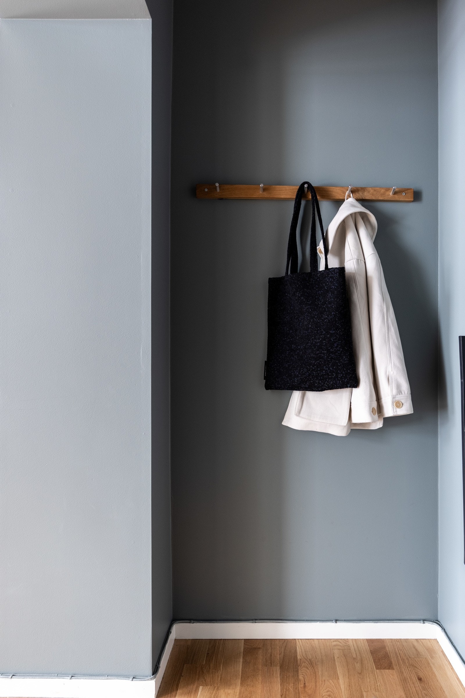 Her er det god plass til oppheng av yttertøy. Galleribilde