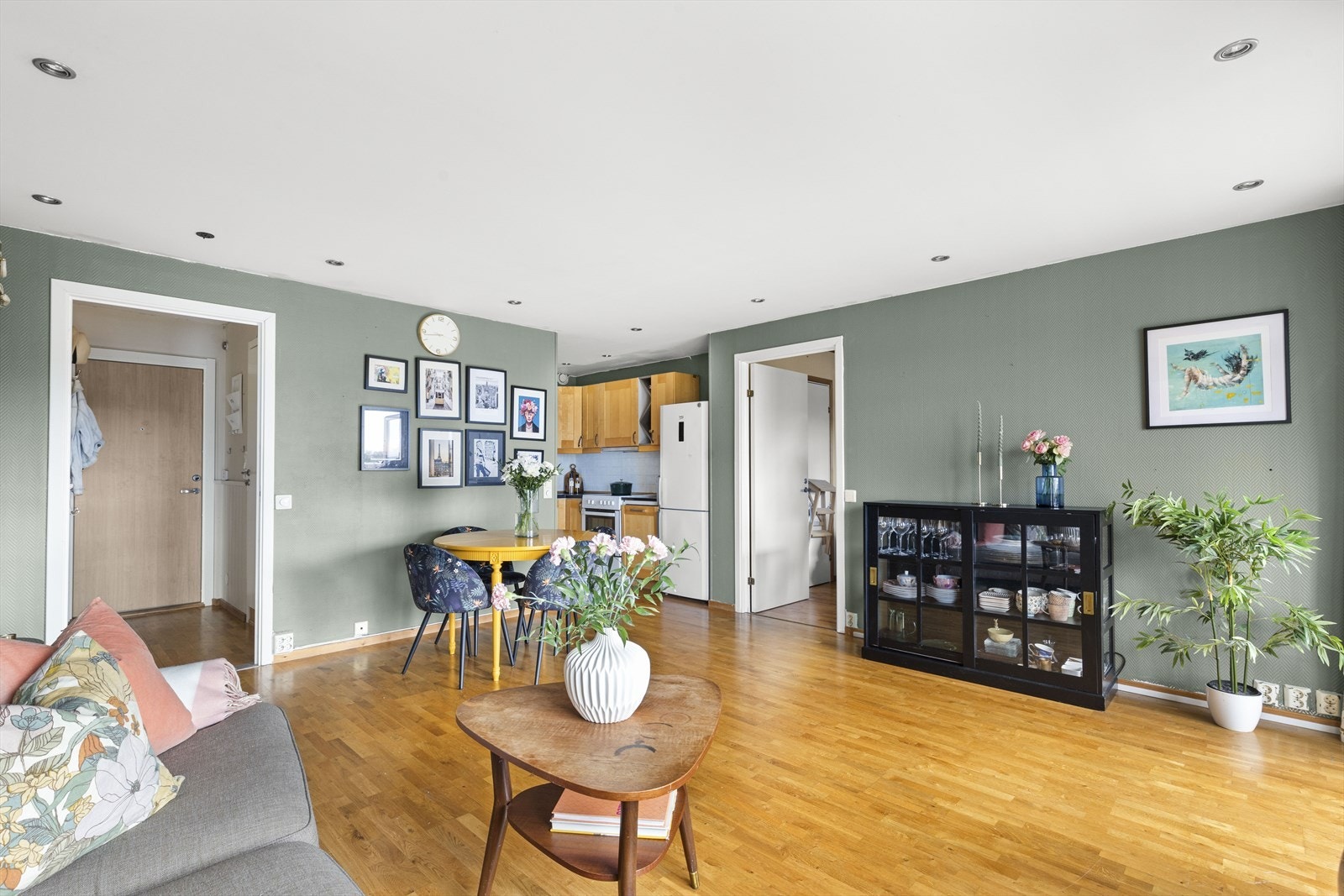 Lave omkostninger ved kjøp, ingen dokumentavgift. Galleribilde