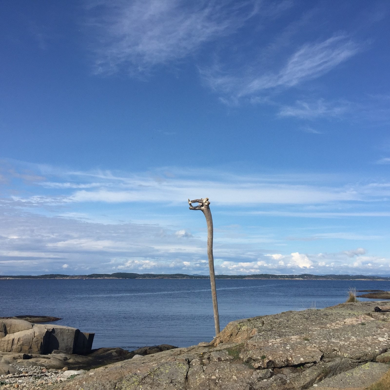 Drømmer du om å klatre opp på ditt eget fjell med utsikt utover havet?
(Selgers private bilde) Galleribilde