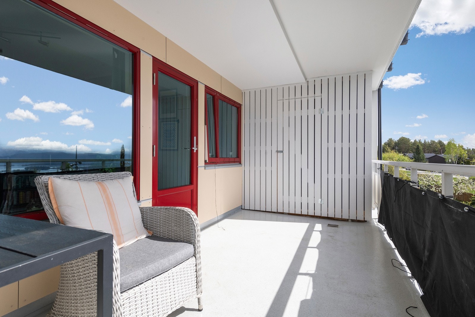 Her er det plass til utemøbler også. Galleribilde