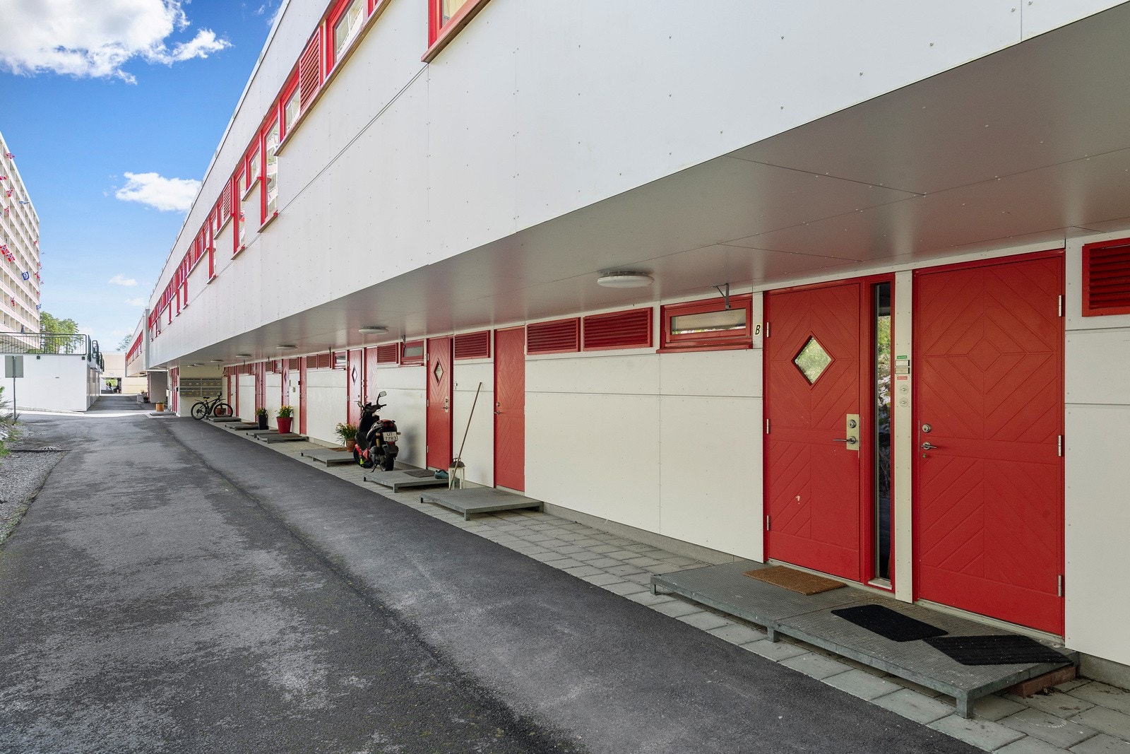 Inngangsparti. Galleribilde