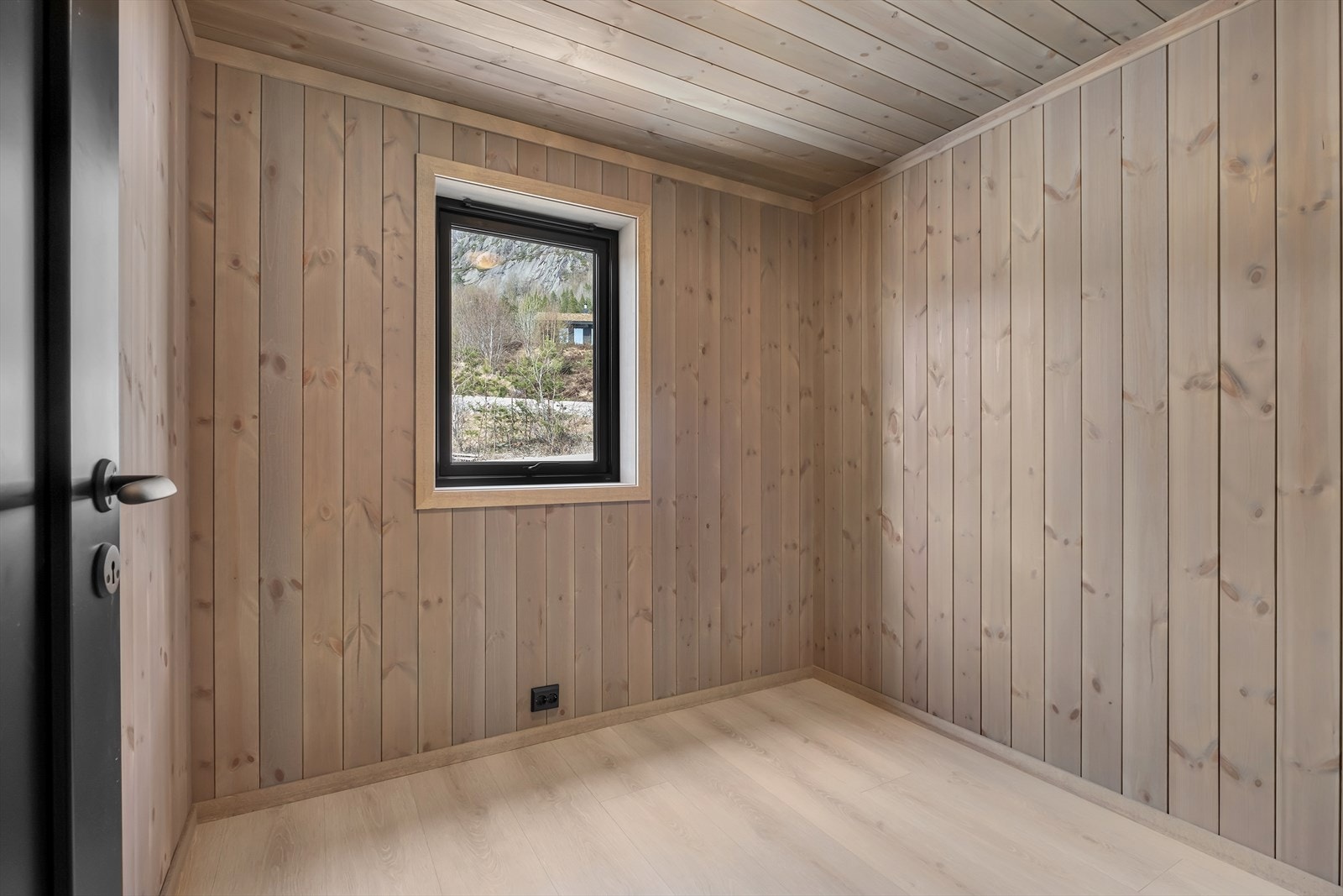 Soverom 1. etg. Galleribilde