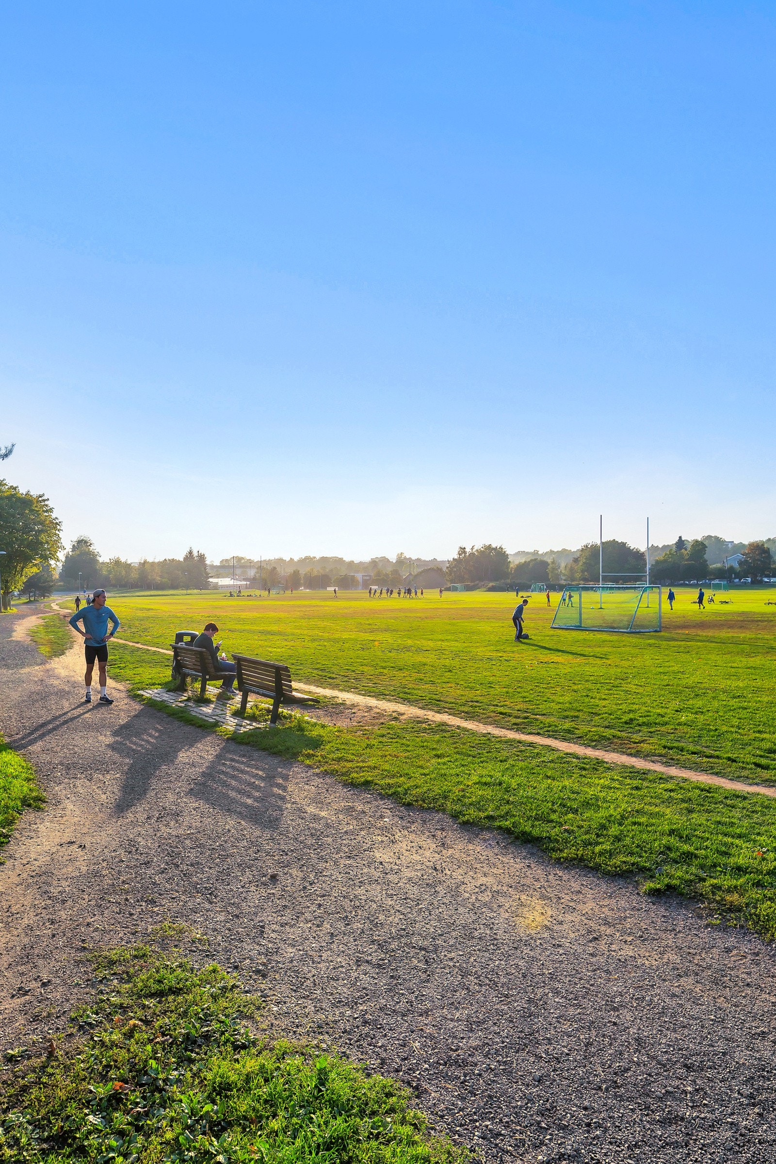 På Voldsløkka er det gratis tennisbane, sandvolleyballbane, treningsapparater, og kjempefint å løpe. Det går også en veldig fin turvei fra Voldsløkka og helt opp i Nordmarka. Galleribilde