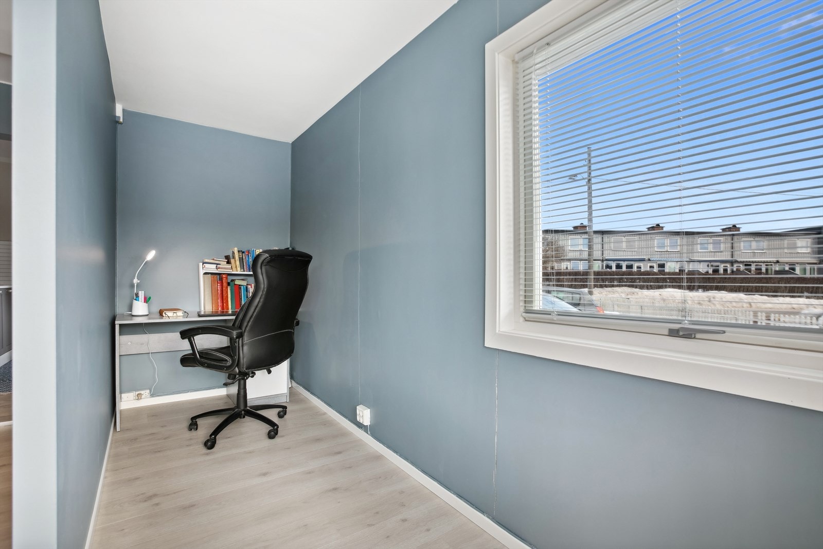 Kontordel innenfor stue. Galleribilde