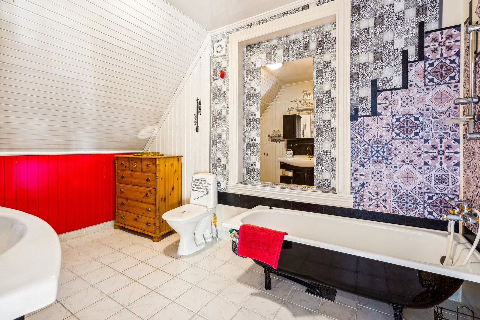 Se vedlagt tilstandsrapport for nærmere opplysninger Galleribilde