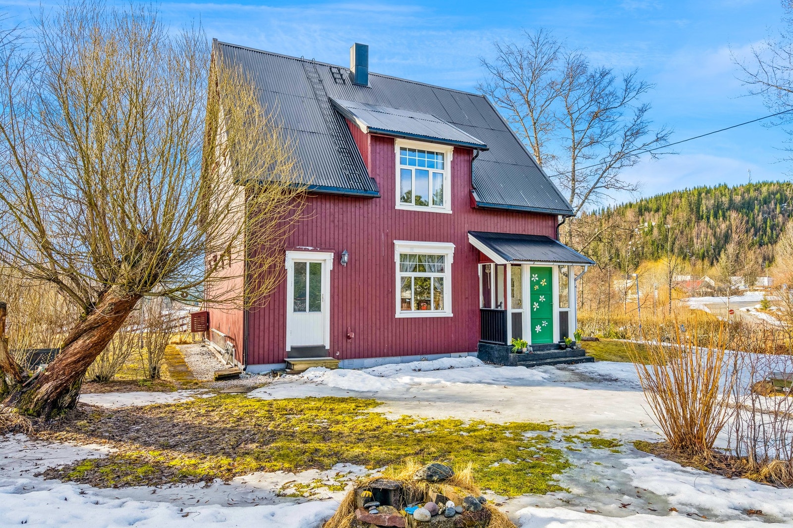 Bygget er jevnlig og godt vedlikeholdt, men det bør påregnes ytterligere vedlikeholds- og rehabiliteringsarbeider på bygningen. Galleribilde