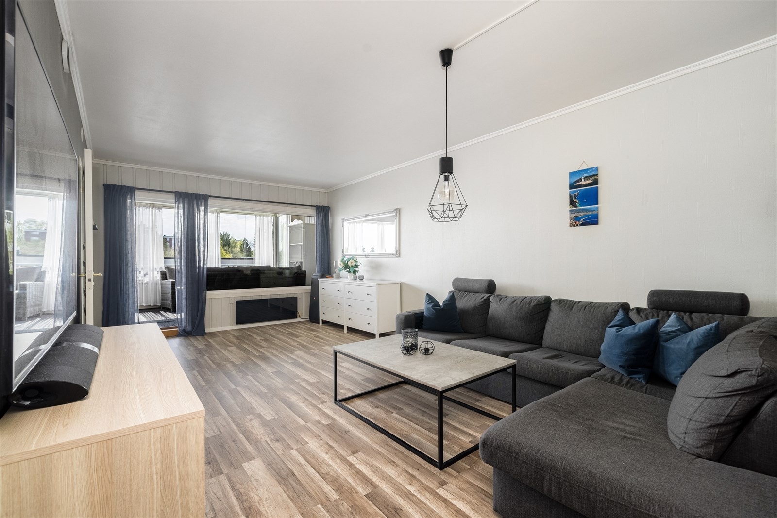 Eiendomsmegler Espen Thoresen presenterer Nedre Maihaugen 5D Galleribilde