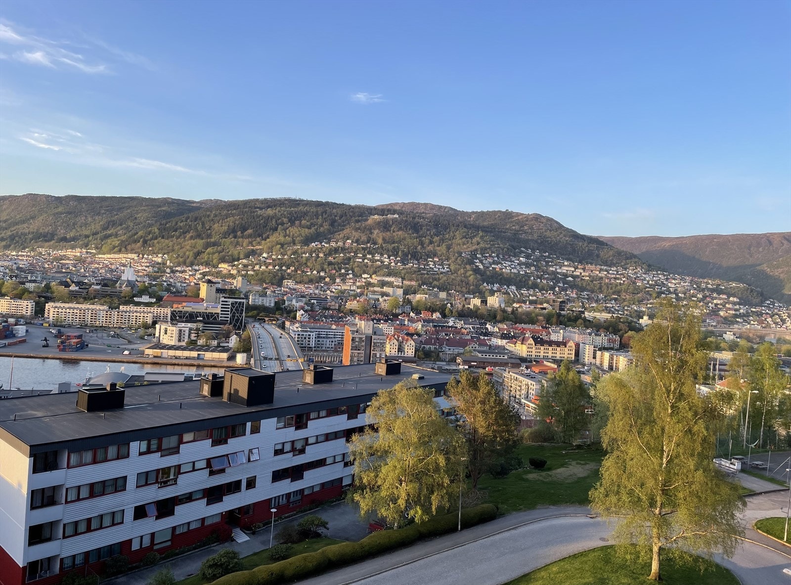 Utsikt fra leilighet -dag1.jpg Galleribilde