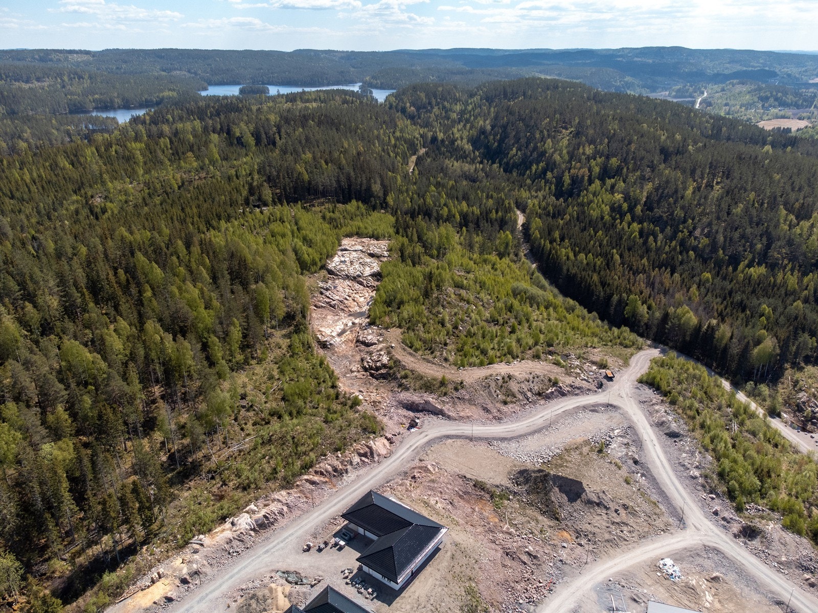 Området har marka som nærmeste nabo. Galleribilde