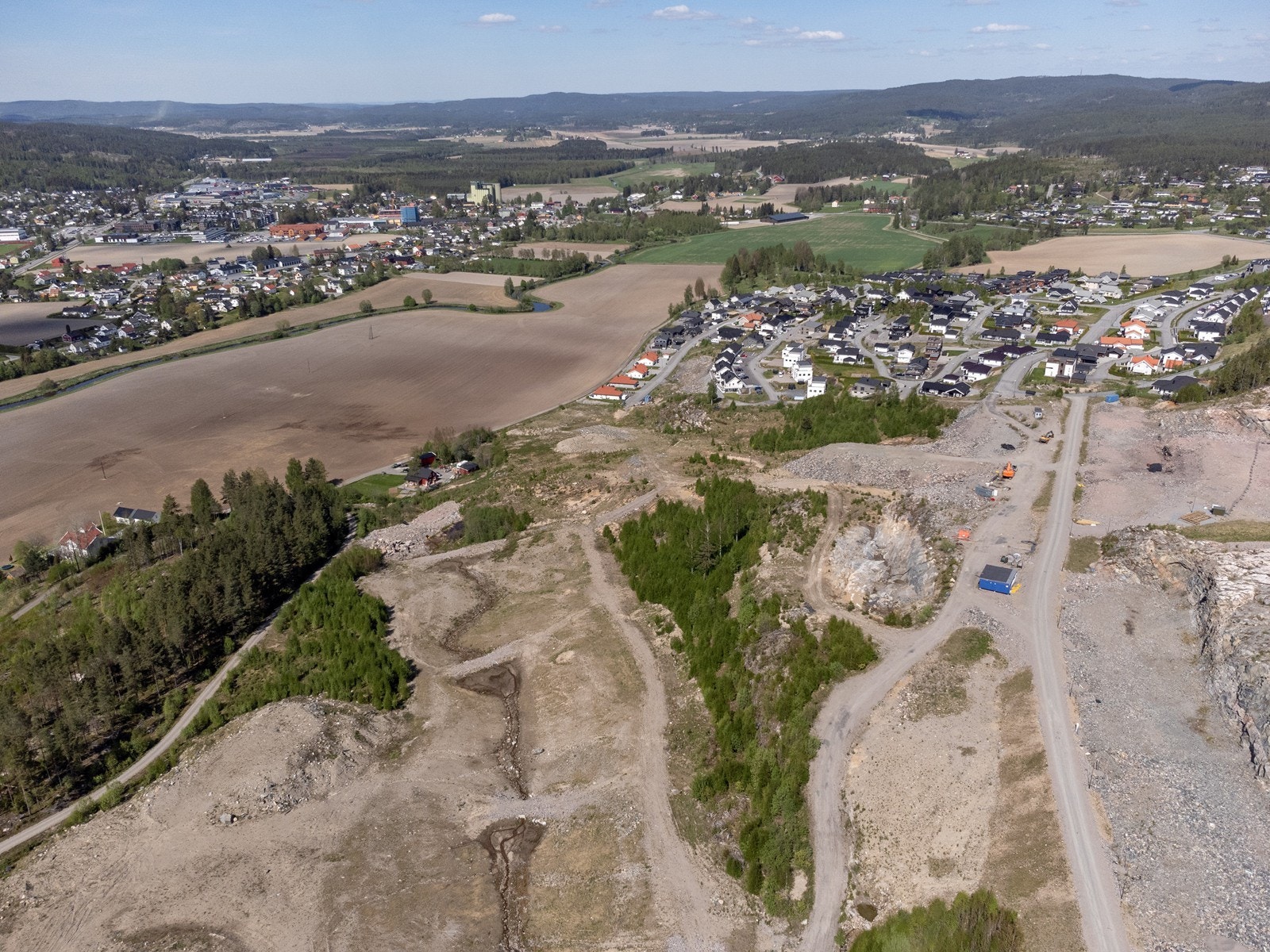 Tomt_mai_09 Galleribilde