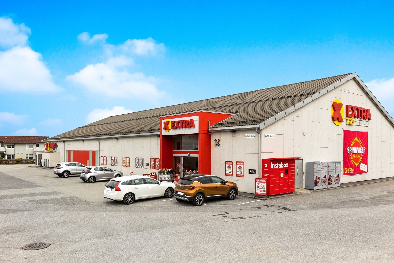 Samt kort vei ti dagligvare som ligger like ved leiligheten Galleribilde