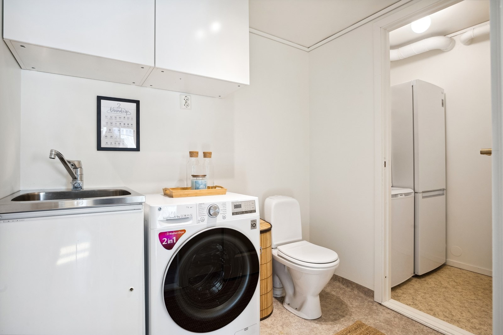 Vaskerom med en tilleggsbod på 2m². Det er etablert toalett på vaskerommet. Galleribilde