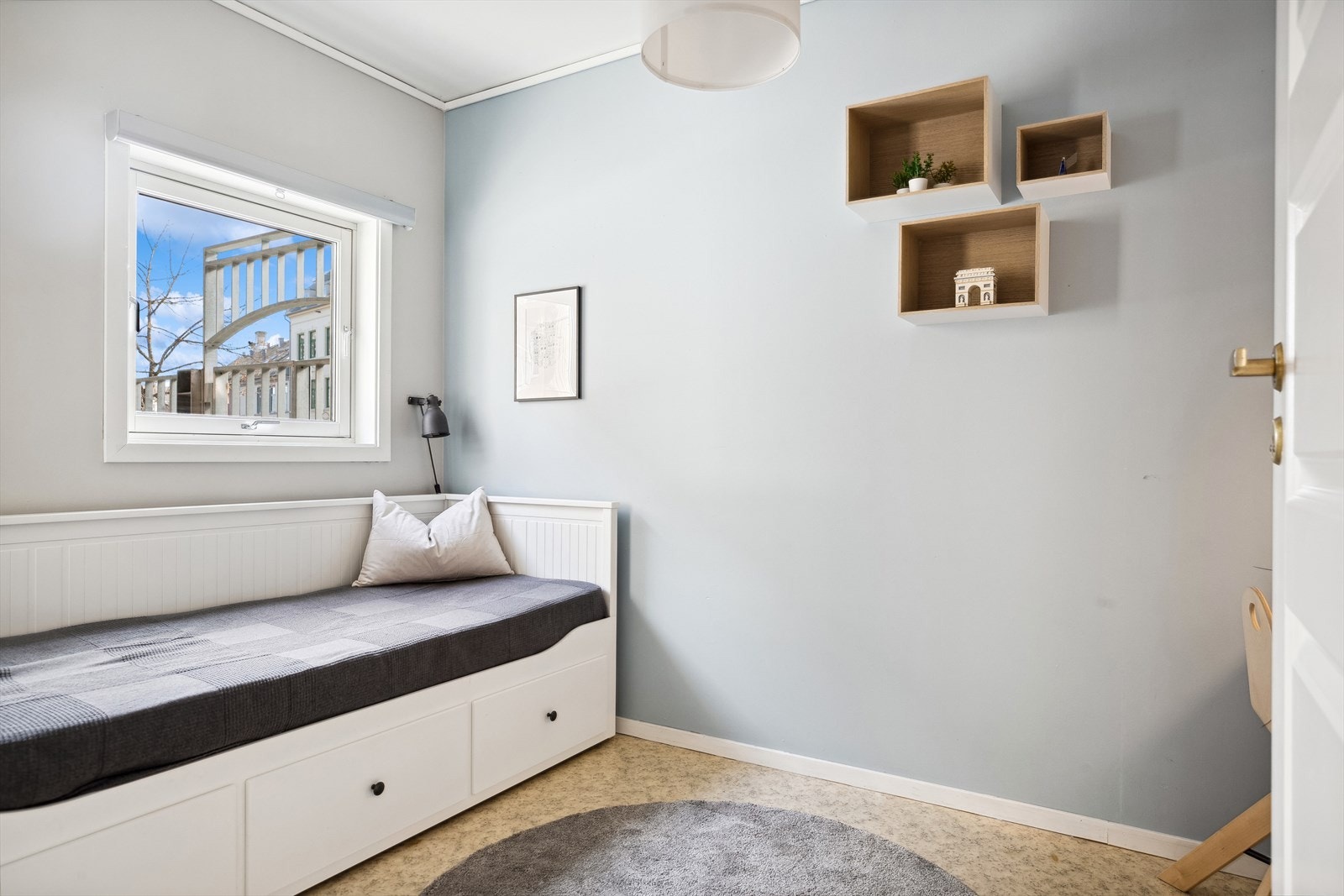 Det andre soverommet er på ca. 7m². Galleribilde