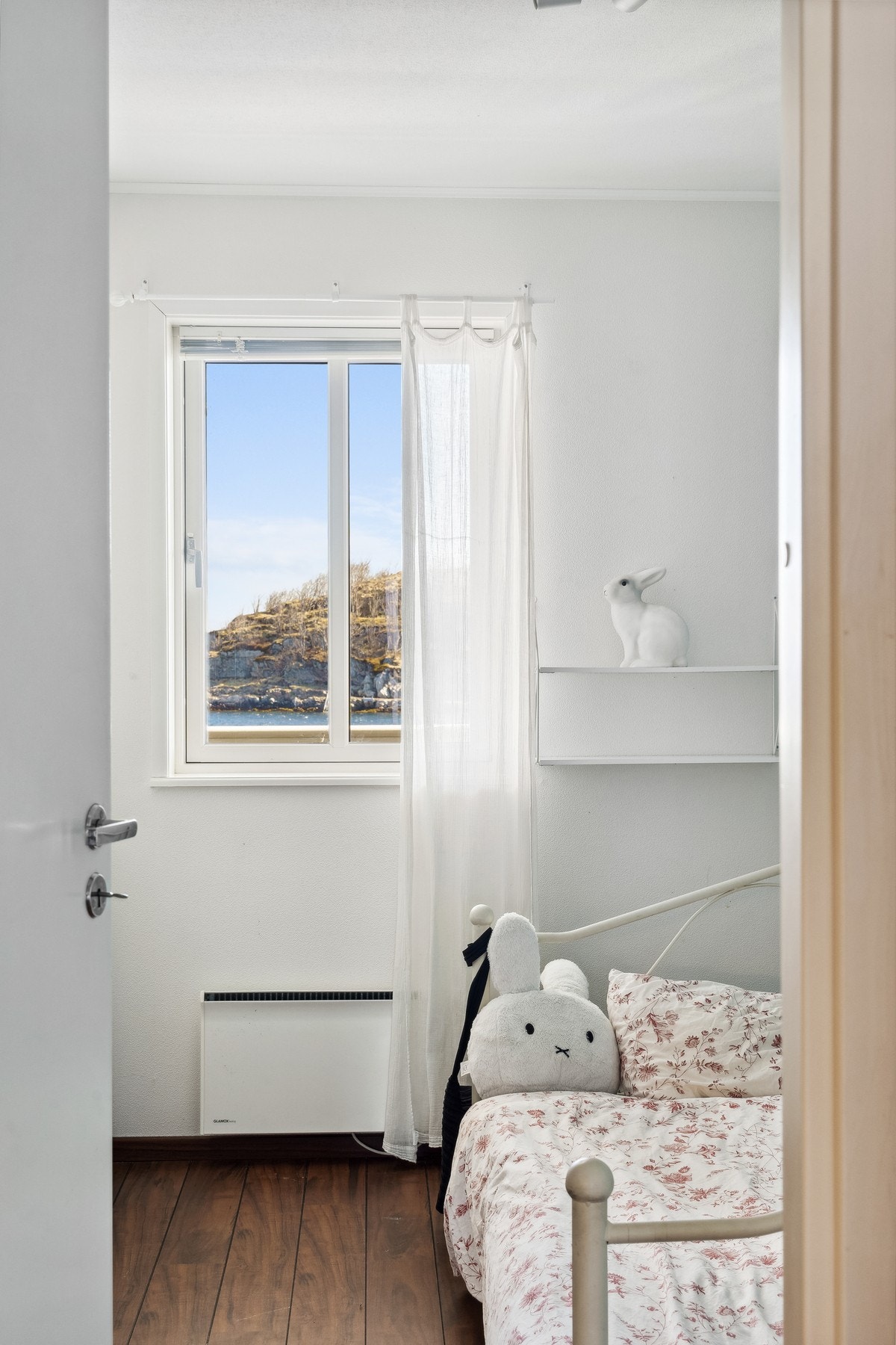 Dette er det andre soverommet som ligger mot øst Galleribilde