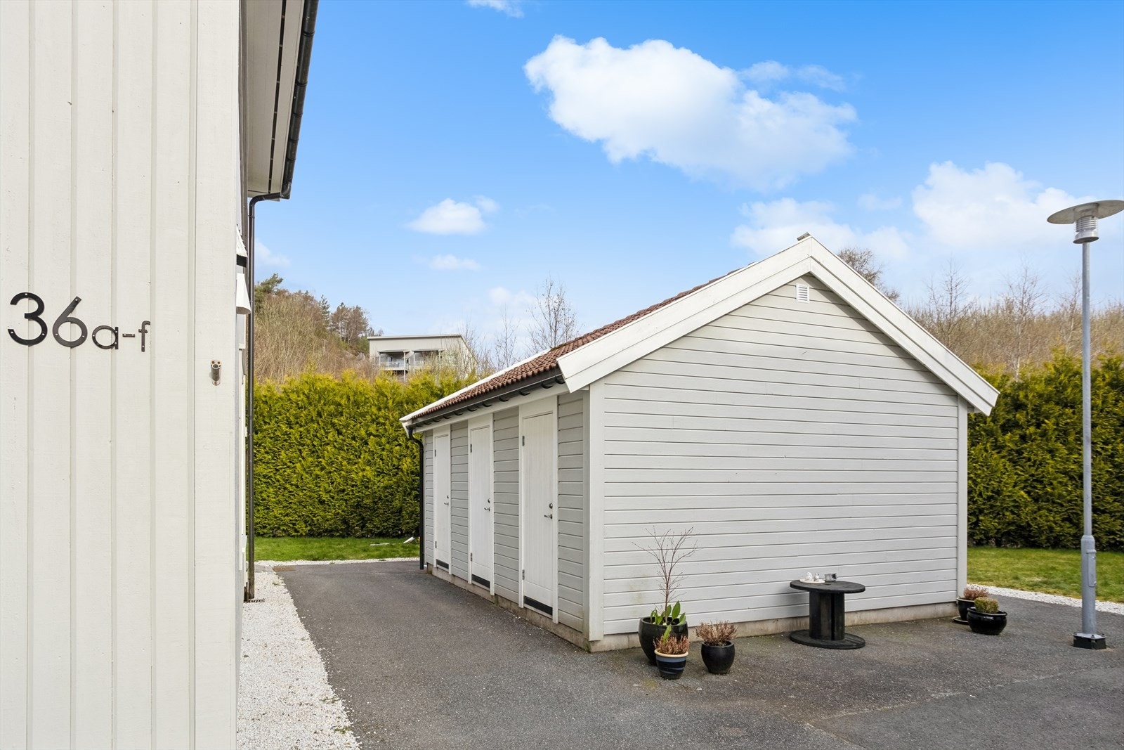 Leiligheten disponerer en utebod Galleribilde