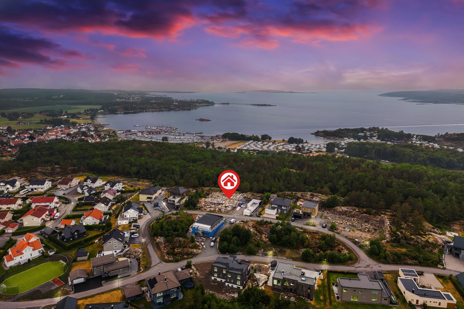 Attraktivt boligområdet med kort vei til sjø! Galleribilde