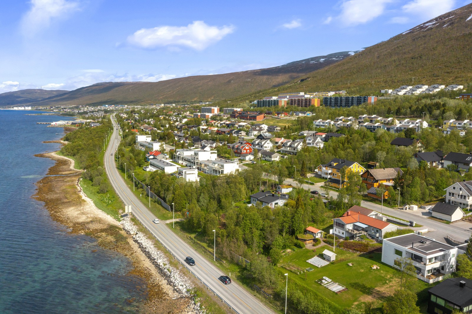 Gangavstand til helårs turterreng og bussforbindelser til bla. slalombakke, sentrum m.v.