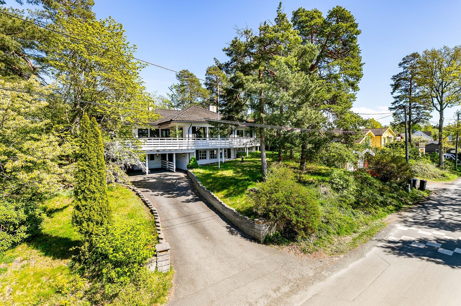 Eikelia 21 formidles av Krogsveen. Galleribilde