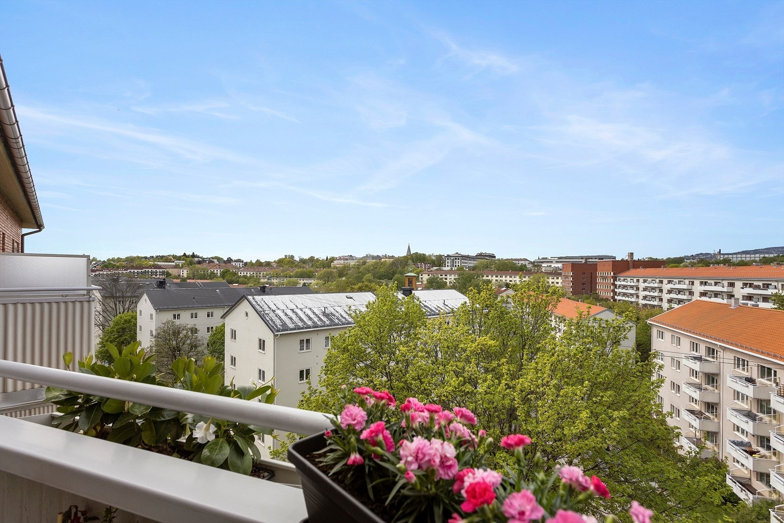 Her kan man nyte lange og varme sommerdager. Galleribilde