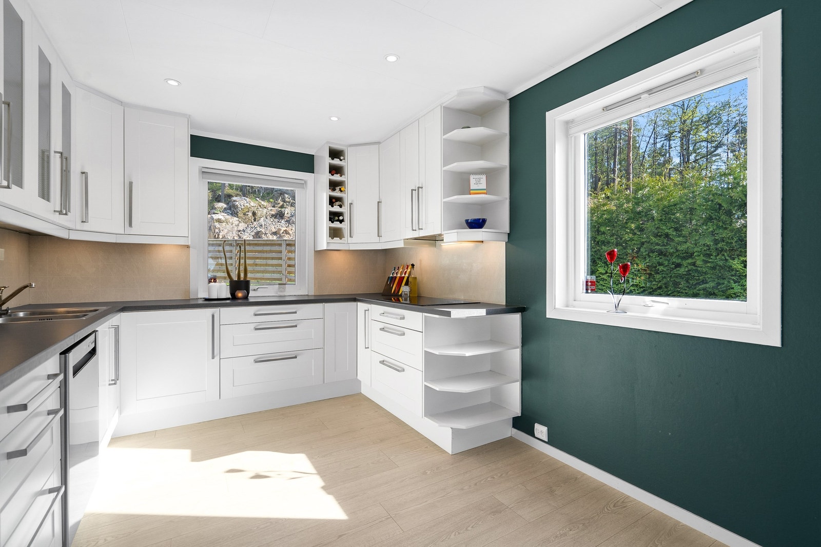 Mye flott lys fra vinduene Galleribilde