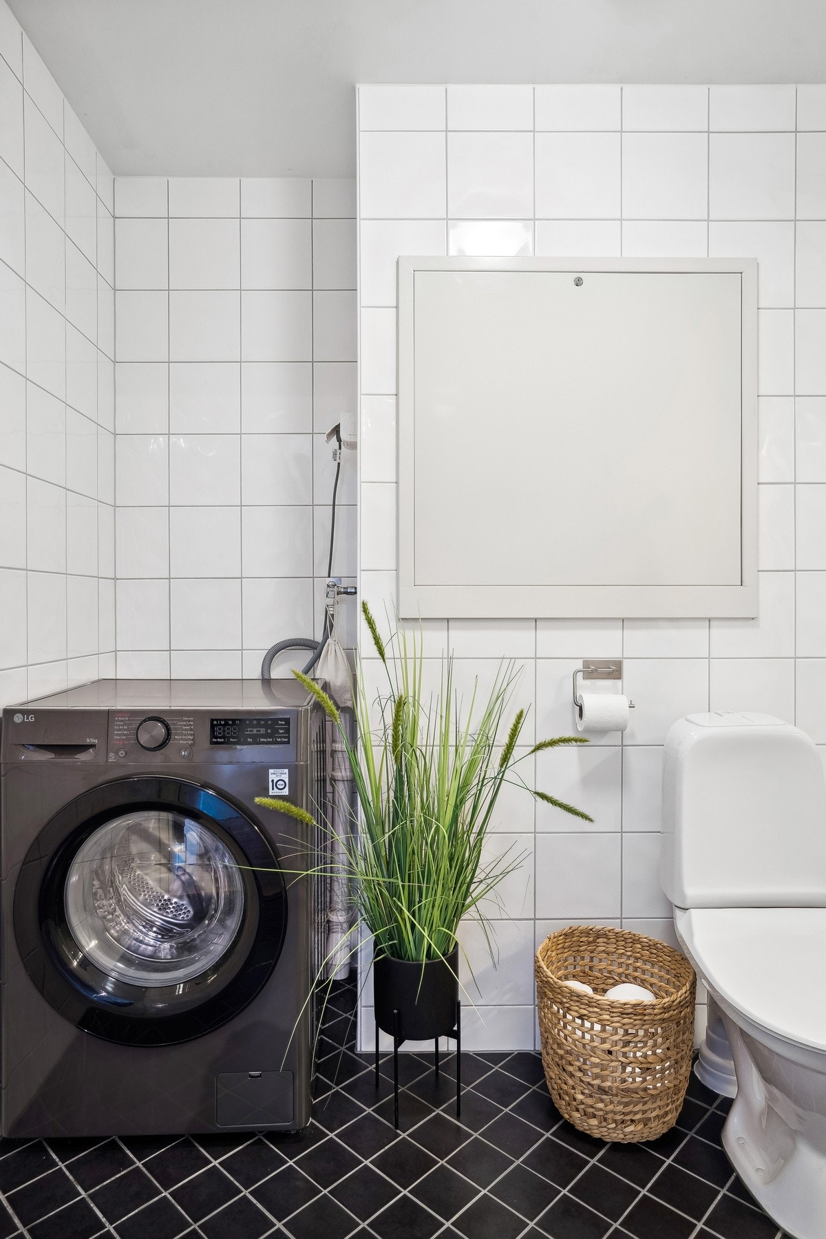 Smart nisje til vaskemaskin. Galleribilde