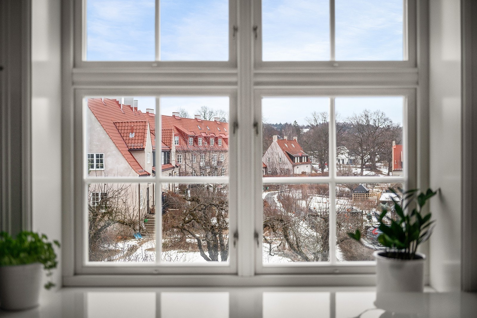 Vinduer i flere himmelretninger. Galleribilde