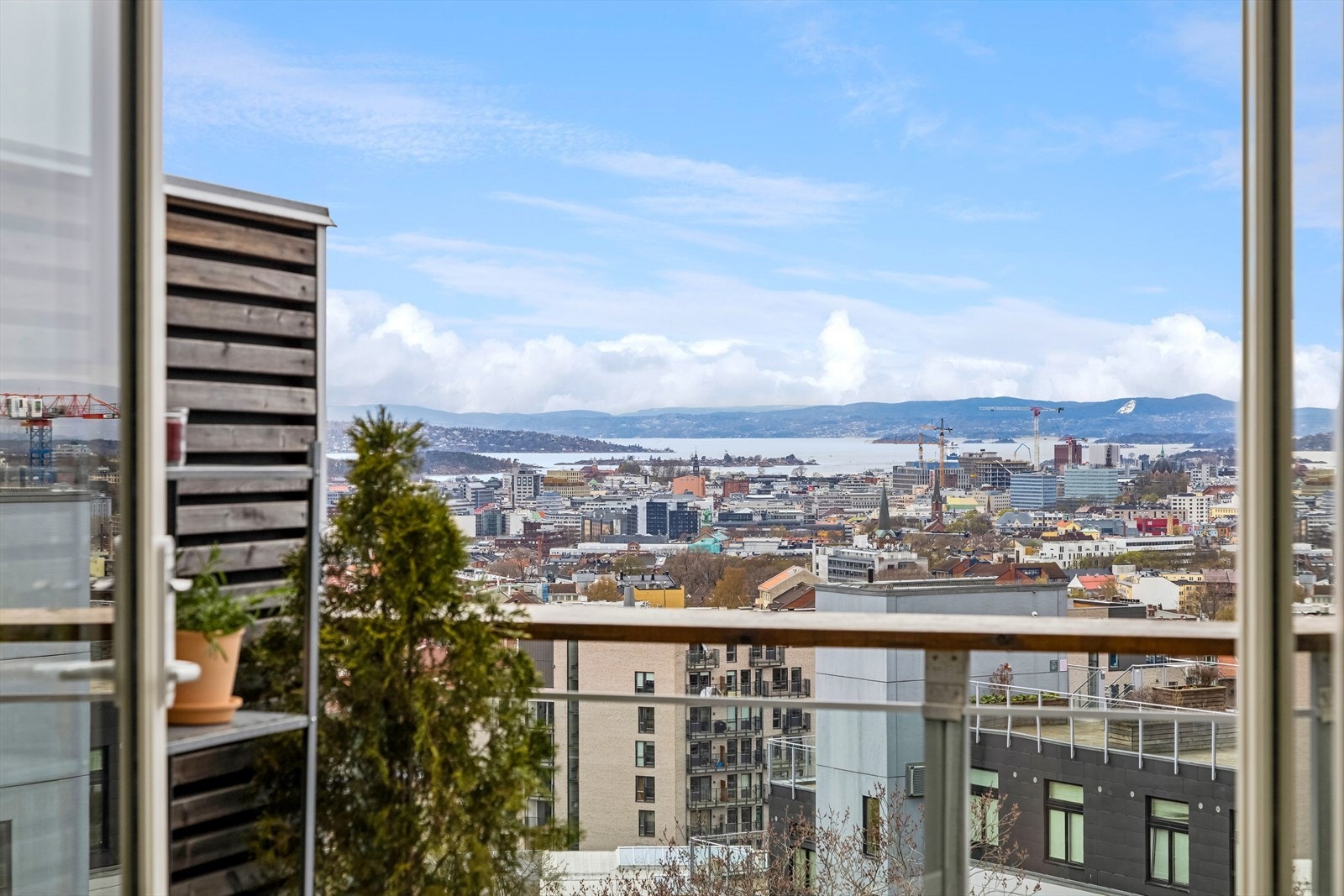 Her får du full oversikt over hva som rører seg i byen og området Galleribilde