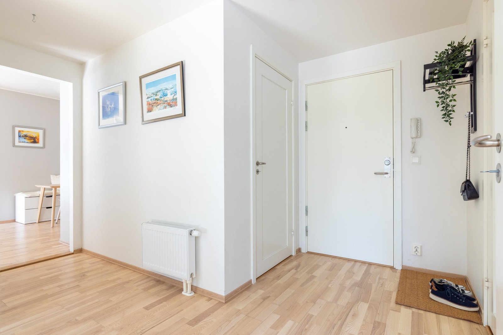 Det er heisadkomst til etasjeplan. Galleribilde