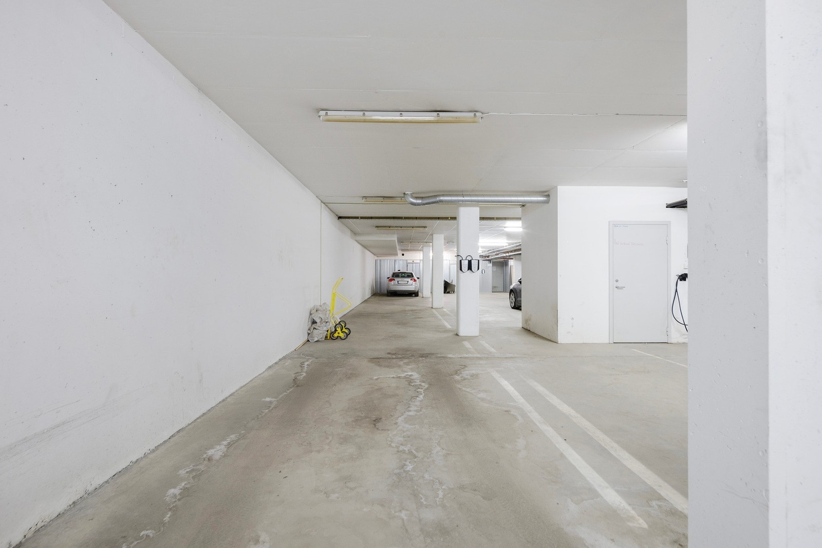 Det medfølger fast parkeringsplass i parkeringskjeller Galleribilde