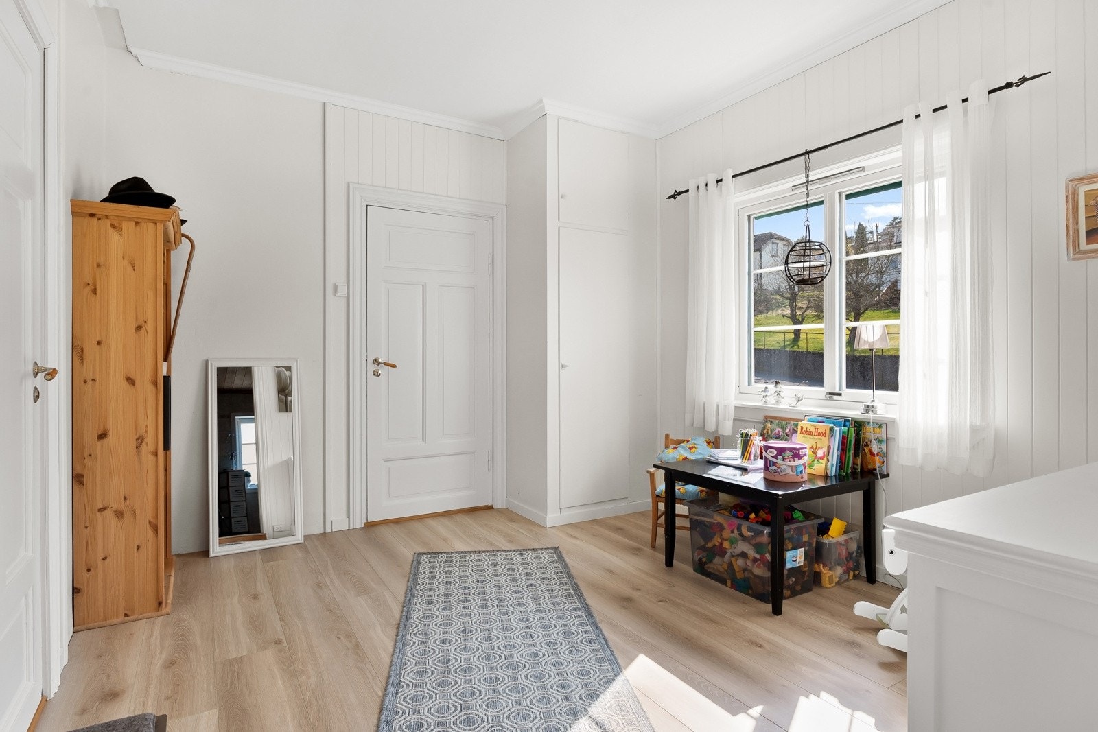 Mellomstue som binder etasjen sammen. Galleribilde