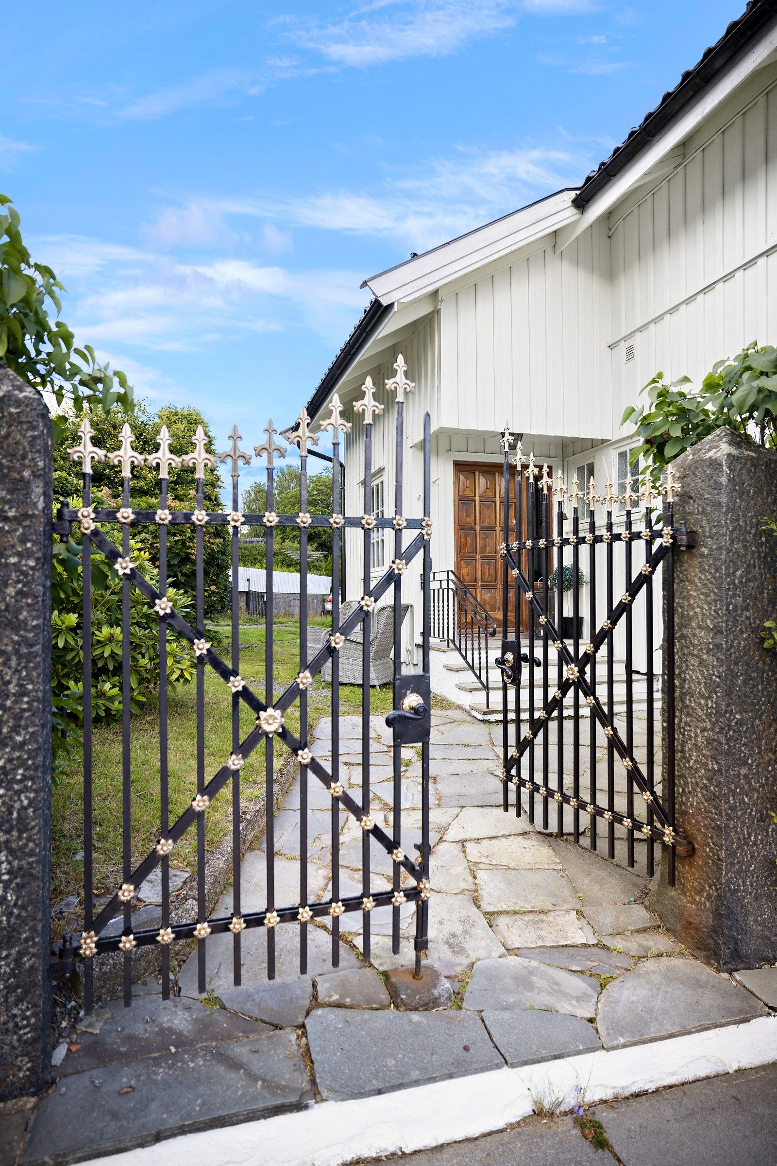Velkommen inn til denne lekre eiendommen! Galleribilde