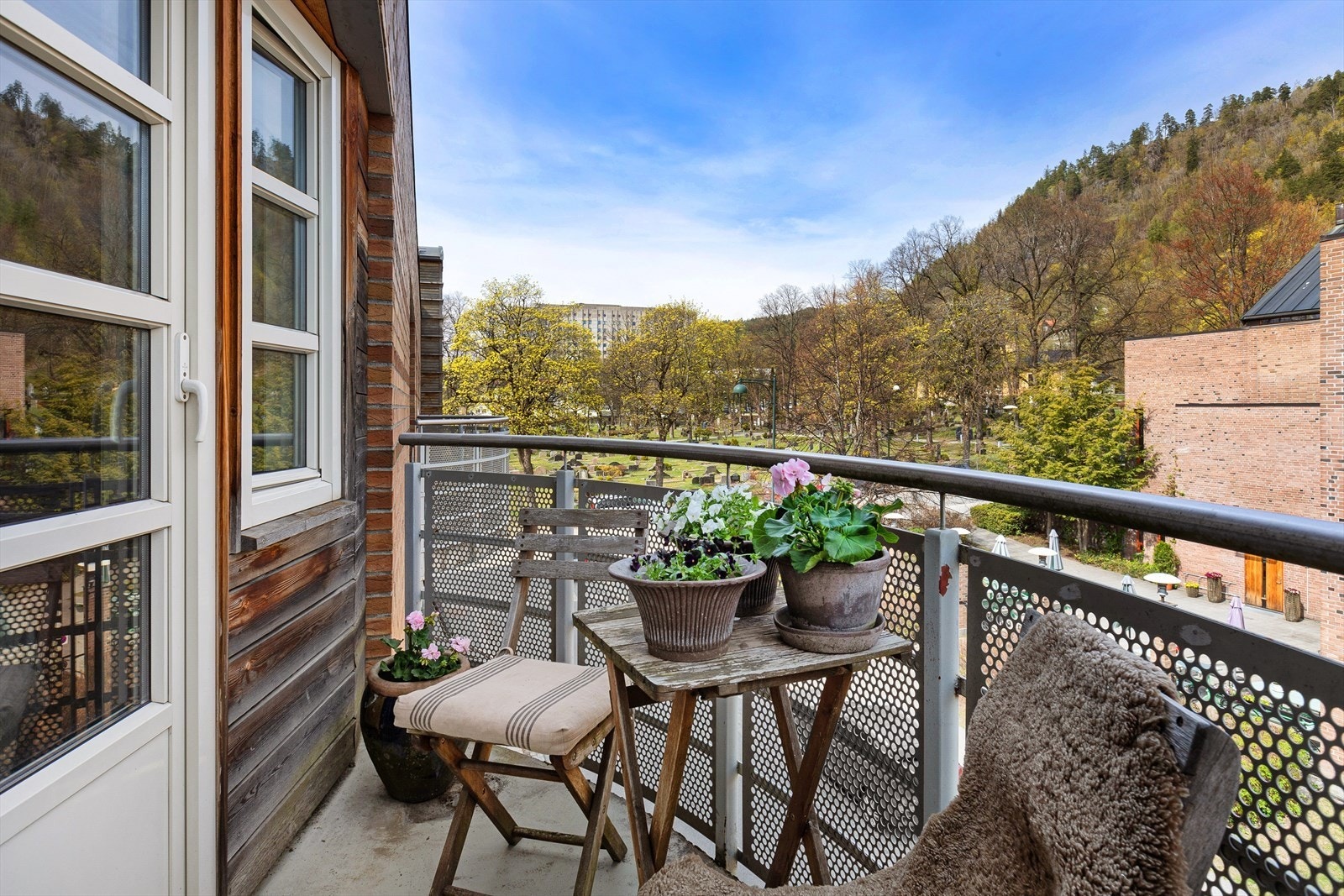 Hyggelig balkong Galleribilde