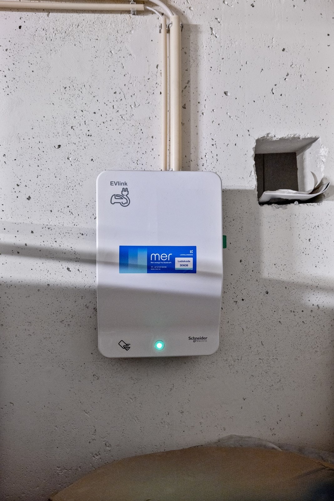 El-billader er montert 2022. Galleribilde