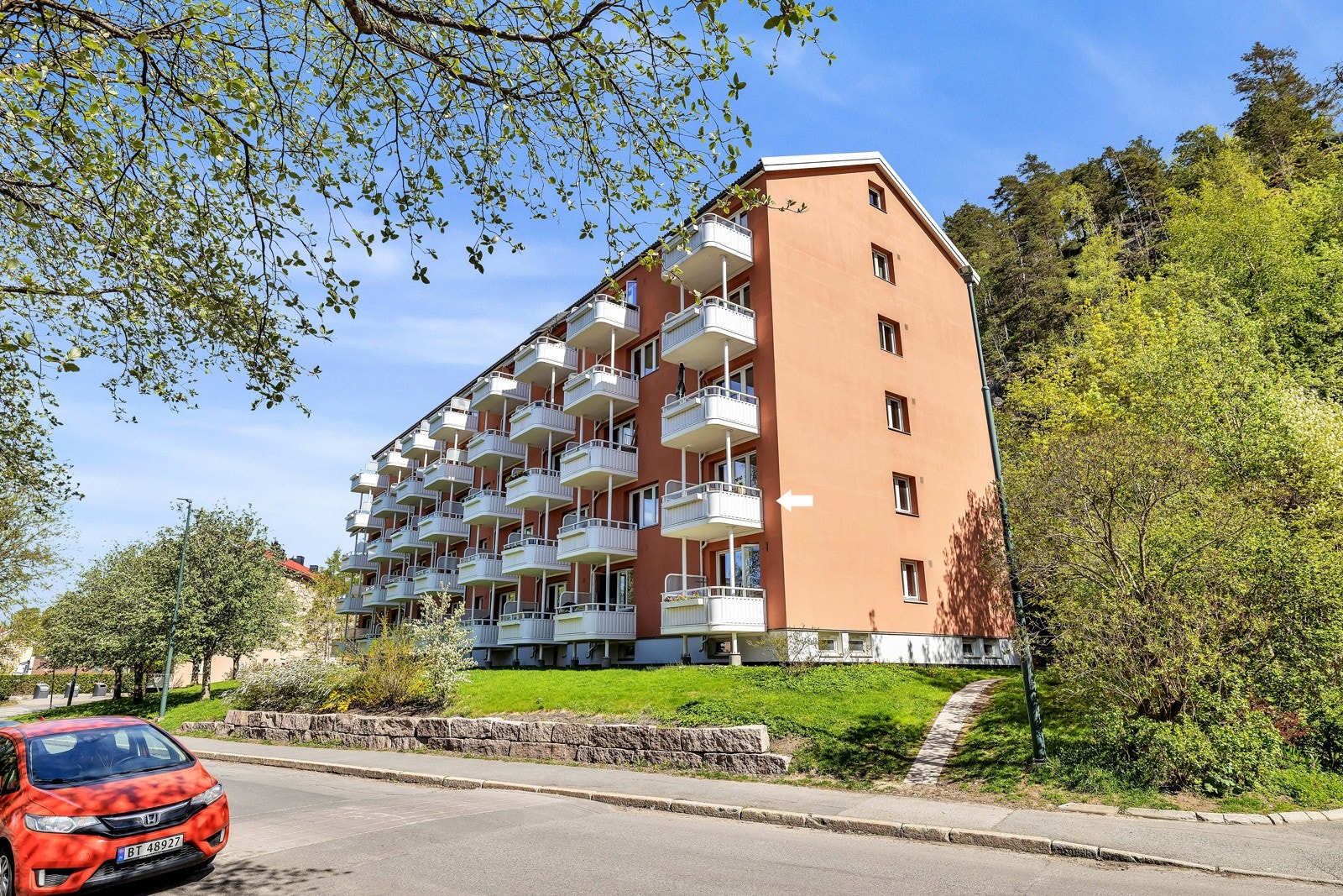 2-roms frontleilighet i Myrer Borettslag med vestvendt balkong. Galleribilde