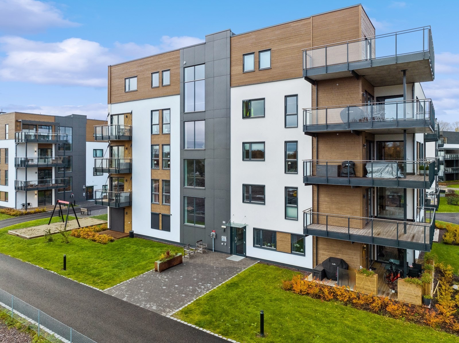 Fasaden ved inngangspartiet Galleribilde