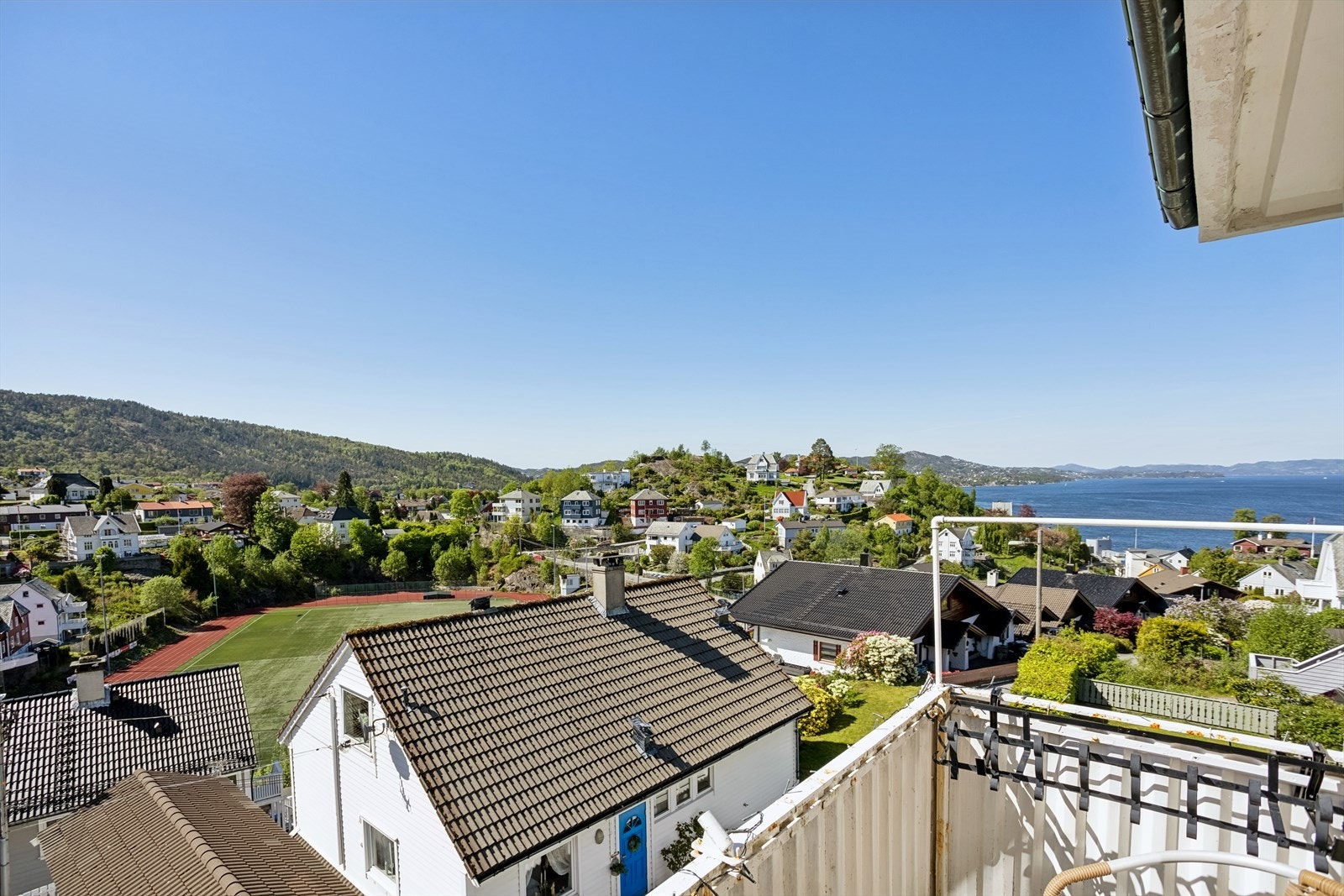 Sentral og god beliggenhet. Galleribilde